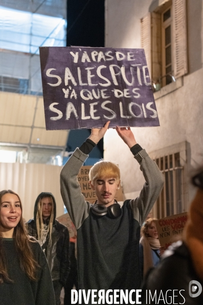 Marche feministe de nuit Dijon