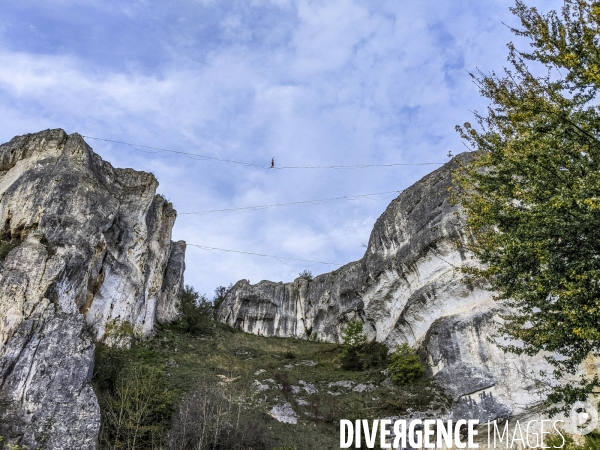 Slackline au Saussois