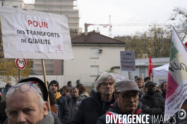 Non à la hausse du prix des transports en Ile de France