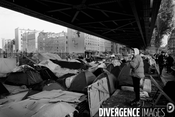 Migrants à Paris