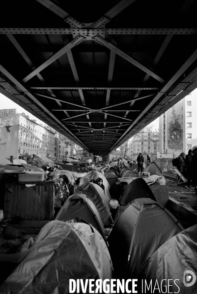 Migrants à Paris