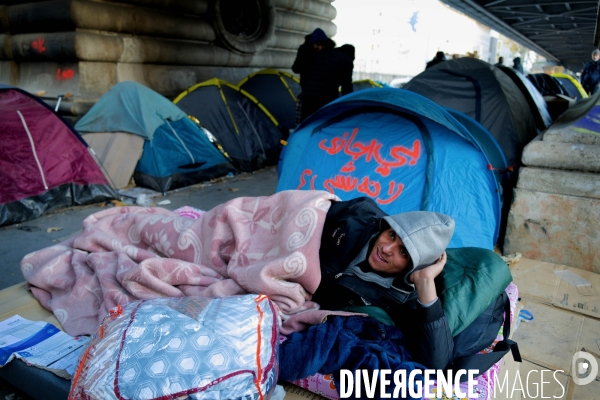 Migrants à Paris