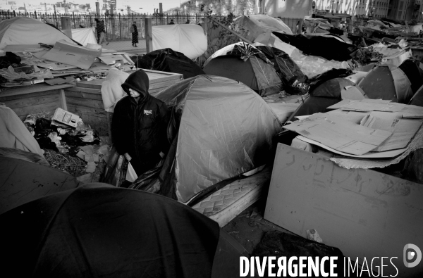 Migrants à Paris
