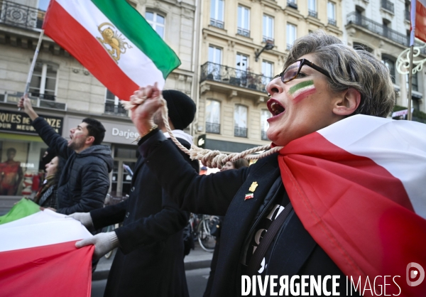 Iran la révolte. Manifestation en soutien à la contestation iranienne, aux femmes iraniennes, et contre le pouvoir en Iran.