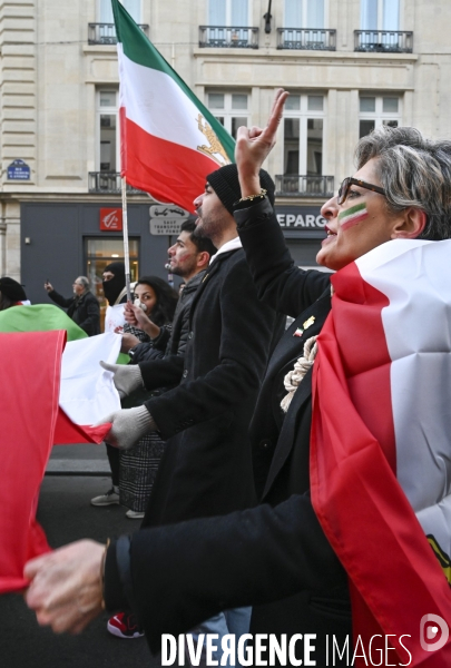 Iran la révolte. Manifestation en soutien à la contestation iranienne, aux femmes iraniennes, et contre le pouvoir en Iran.