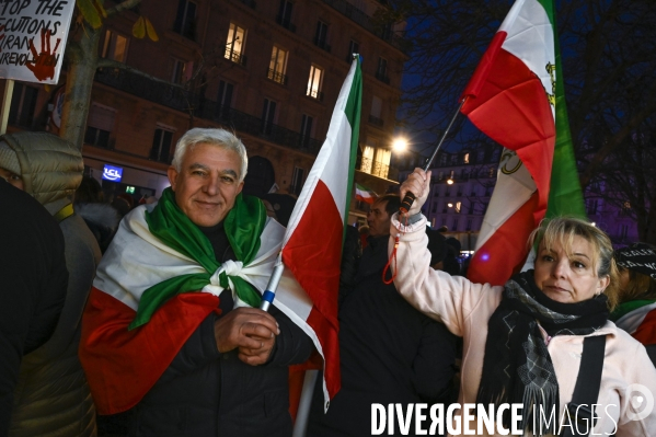 Iran la révolte. Manifestation en soutien à la contestation iranienne, aux femmes iraniennes, et contre le pouvoir en Iran.