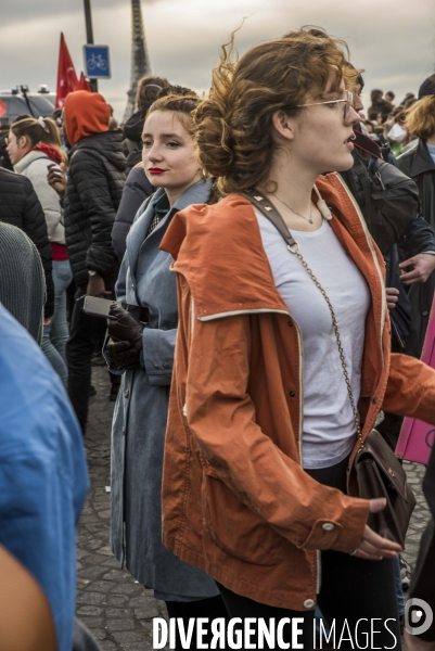 Manifestation spontanée place de la Concorde