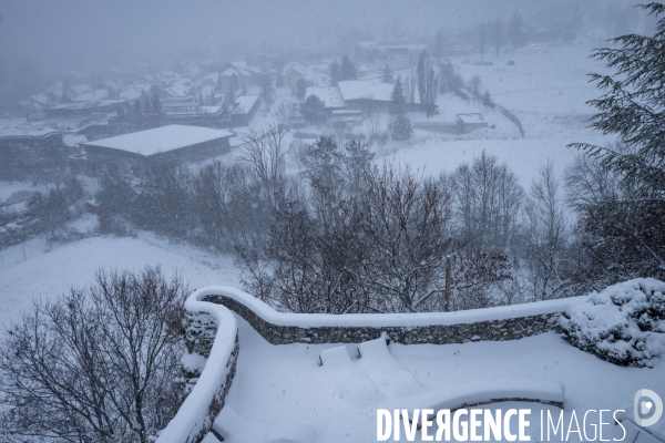 Embrun sous la neige