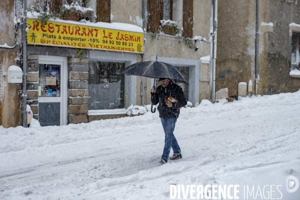 Embrun sous la neige