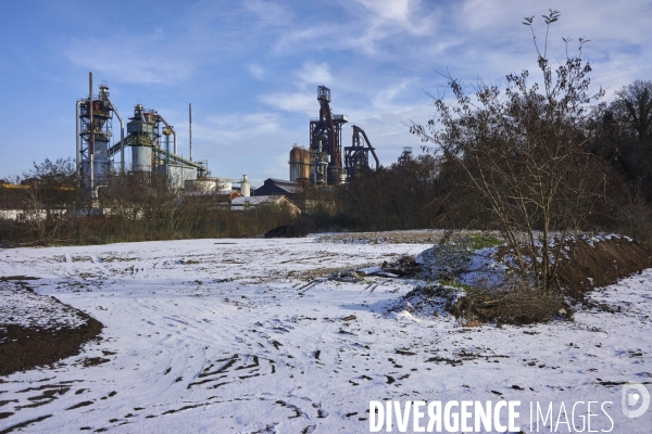 Autour de l ancien site sidérurgique des Haut-Fourneaux « du Patural » à Hayange, Serémange-Erzange et Florange, Moselle.