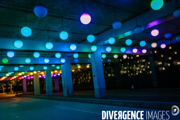 Installation artistique lumineuse  Pixel Avenue  à Saint Denis