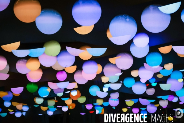 Installation artistique lumineuse  Pixel Avenue  à Saint Denis