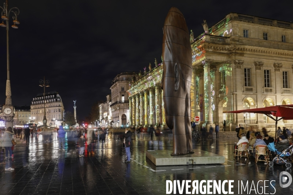 Bordeaux la nuit place de l Opéra