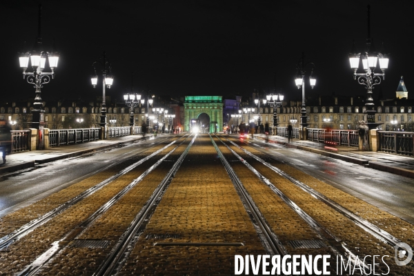 Bordeaux la nuit, le Pont de Pierre