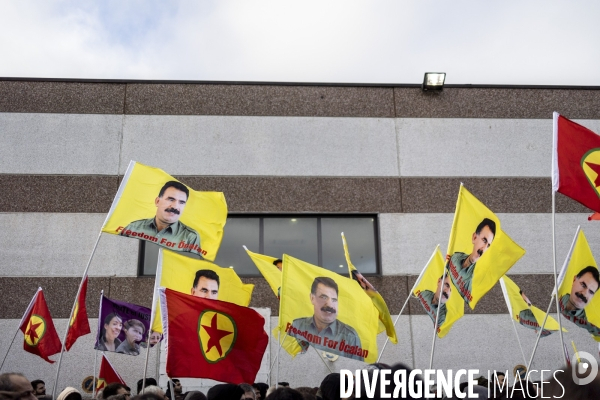 Hommage aux victimes kurdes de l attaque de la rue d Enghien