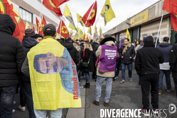 Hommage aux victimes kurdes de l attaque de la rue d Enghien