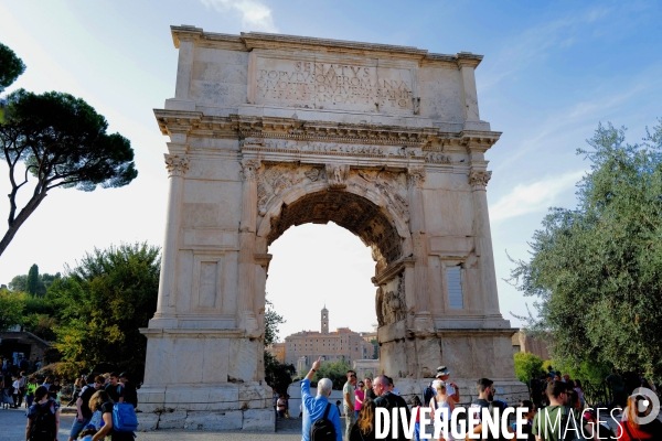 Rome /  l Arc de Titus