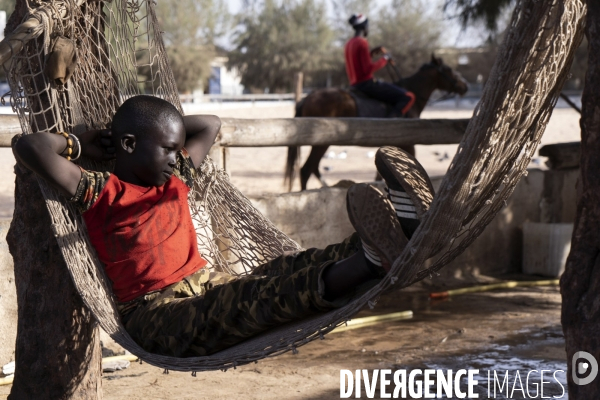 Yamar et les enfants Jockeys du Senegal