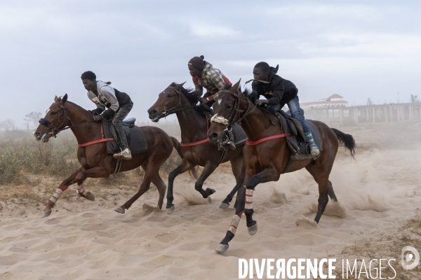 Yamar et les enfants Jockeys du Senegal