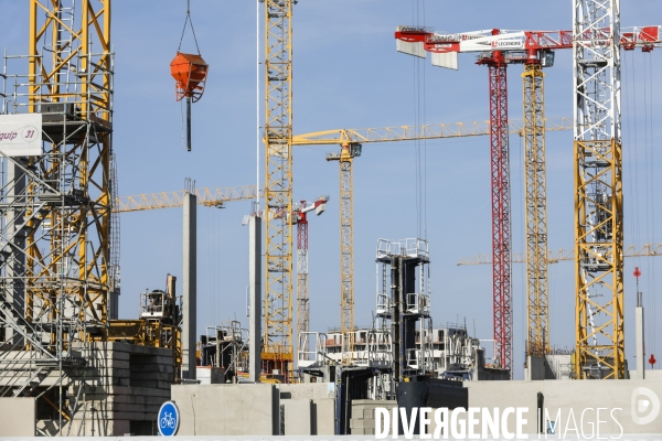 Construction du nouveau quartier Deschamps-Belvédère sur la rive droite de la Garonne