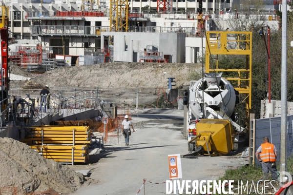 Construction du nouveau quartier Deschamps-Belvédère sur la rive droite de la Garonne