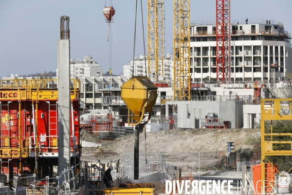 Construction du nouveau quartier Deschamps-Belvédère sur la rive droite de la Garonne