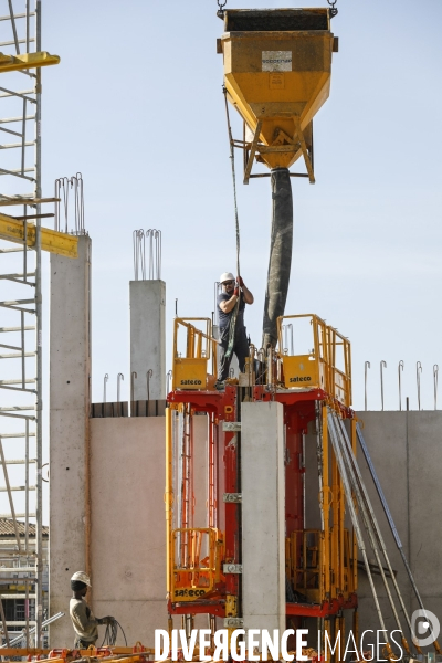 Construction du nouveau quartier Deschamps-Belvédère sur la rive droite de la Garonne