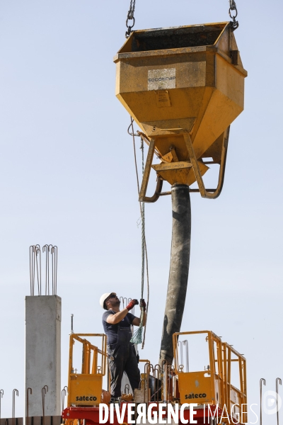 Construction du nouveau quartier Deschamps-Belvédère sur la rive droite de la Garonne