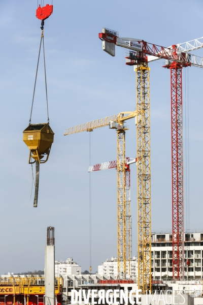 Construction du nouveau quartier Deschamps-Belvédère sur la rive droite de la Garonne