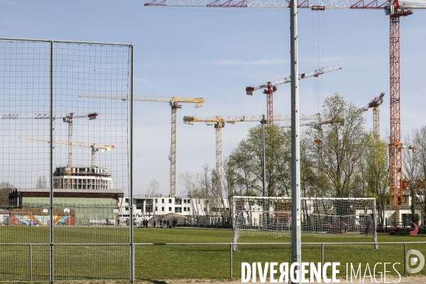 Construction du nouveau quartier Deschamps-Belvédère sur la rive droite de la Garonne