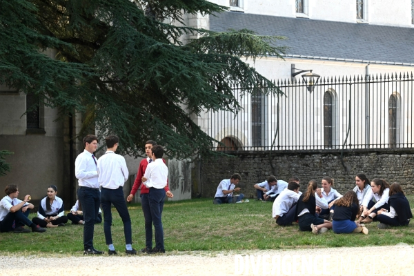 Lycée et collège catholiques de l Abbaye de Pontlevoy