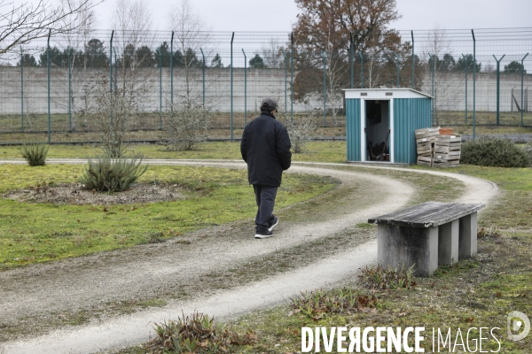 Le centre de détention de Bédenac en Gironde.