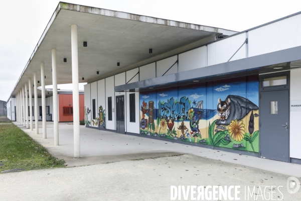 Le centre de détention de Bédenac en Gironde.