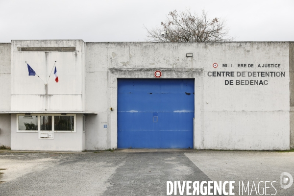 Le centre de détention de Bédenac en Gironde.