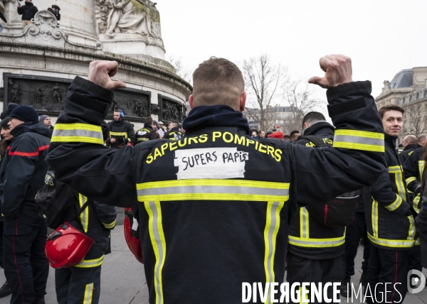 Manifestation contre la reforme des retraites, paris