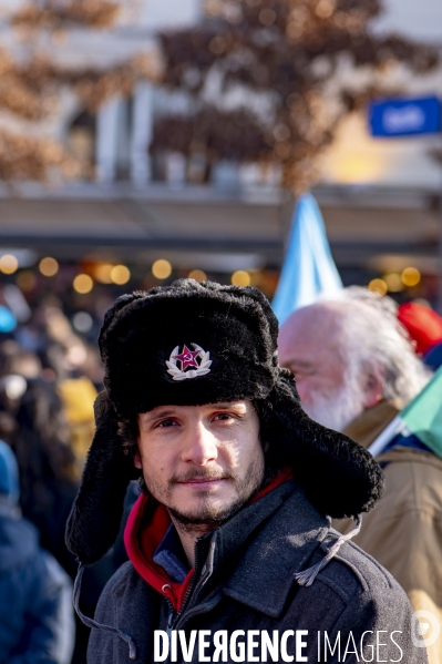 Les jeunes manifestent contre la réforme des retraites