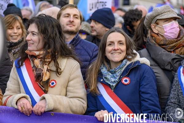 Les jeunes manifestent contre la réforme des retraites