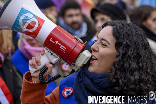 Les jeunes manifestent contre la réforme des retraites