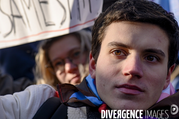 Les jeunes manifestent contre la réforme des retraites