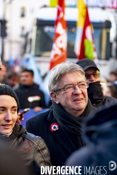 Les jeunes manifestent contre la réforme des retraites