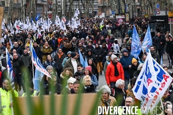 Toulouse : 1ere manifestation contre la reforme de la retraite