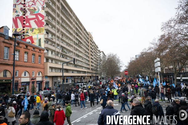 Toulouse : 1ere manifestation contre la reforme de la retraite