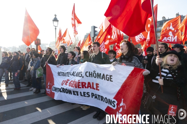 La jeunesse manifeste contre la reforme des retraites, à paris