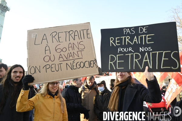 La jeunesse manifeste contre la reforme des retraites, à paris