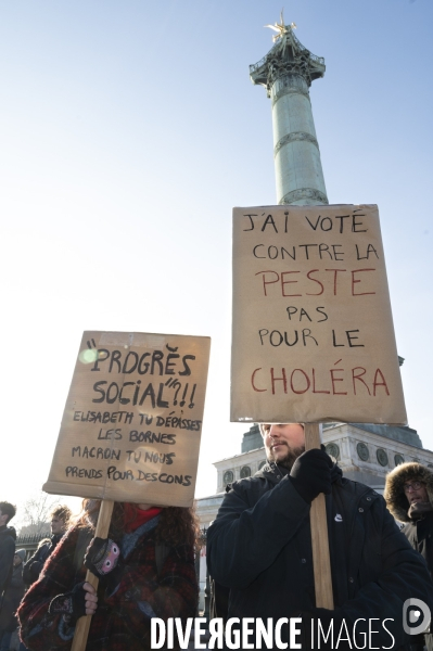 La jeunesse manifeste contre la reforme des retraites, à paris