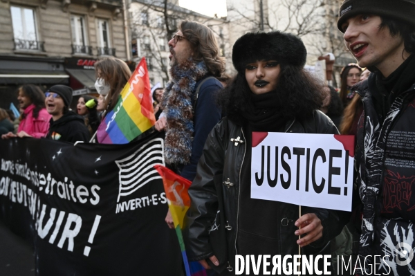 La jeunesse manifeste contre la reforme des retraites, à paris