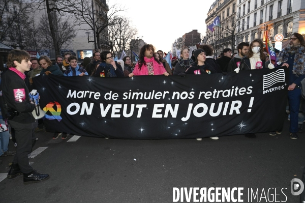 La jeunesse manifeste contre la reforme des retraites, à paris