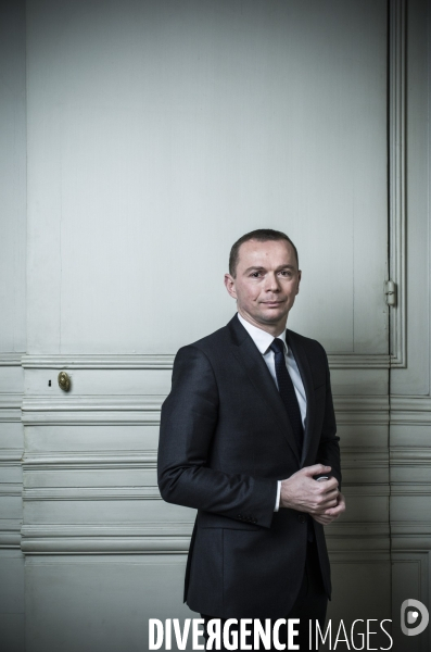 Portrait d olivier dussopt, ministre du travail.