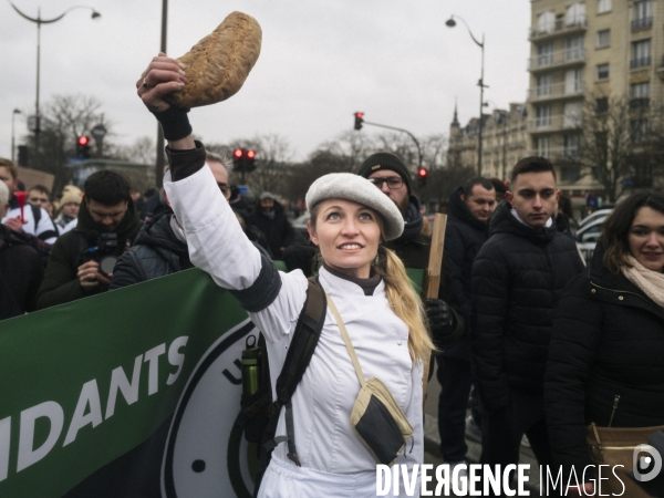 Fra - les artisans et boulangers dans la rue - paris