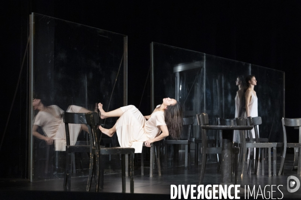 CAF¢ MÜLLER de Pina Bausch